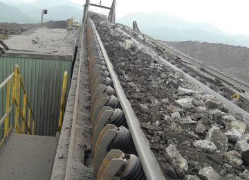 Vai trò của băng tải trong hệ thống xử lý vật liệu rời